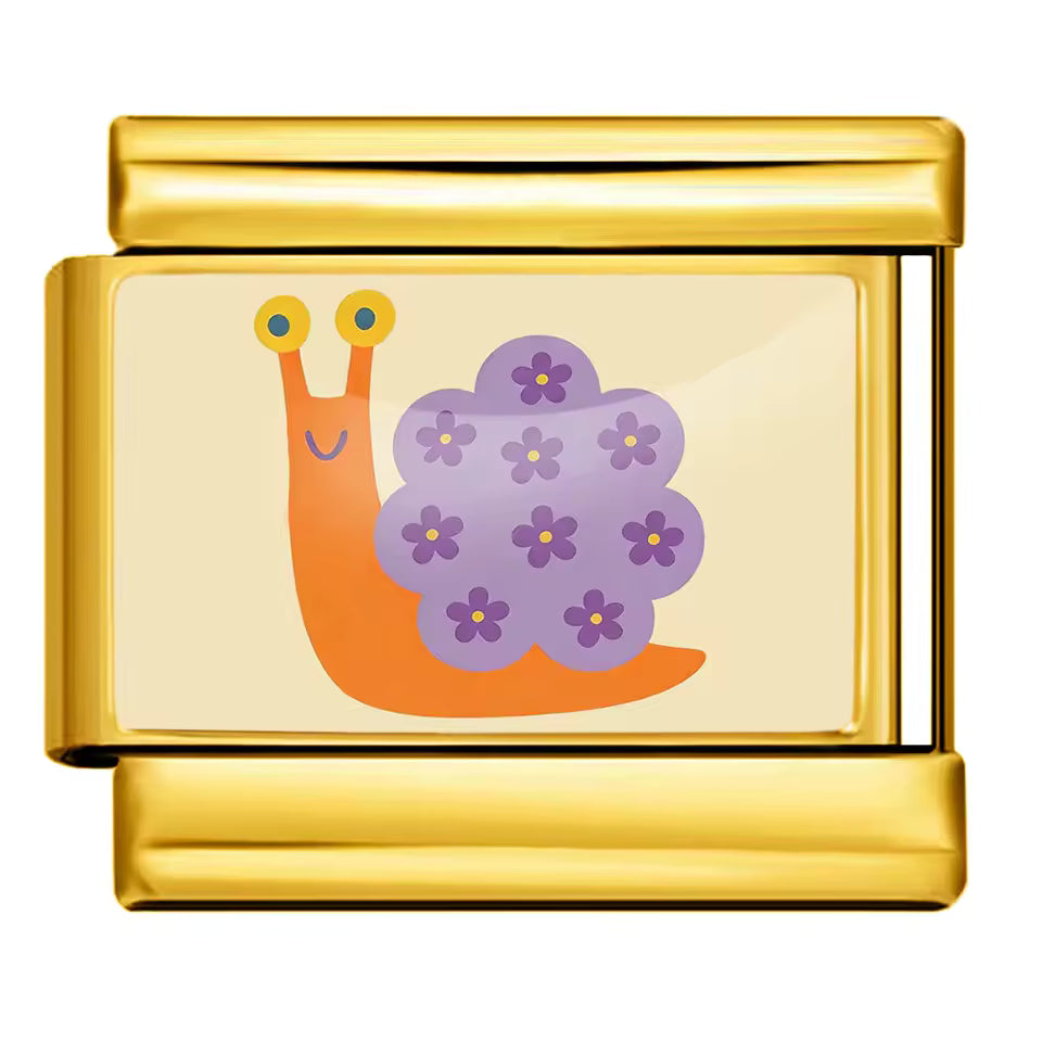 https://cdn.shopify.com/s/files/1/0942/8824/9110/files/Floral_snail_Italian_charm_9mm_Gold.avif?v=1776962117