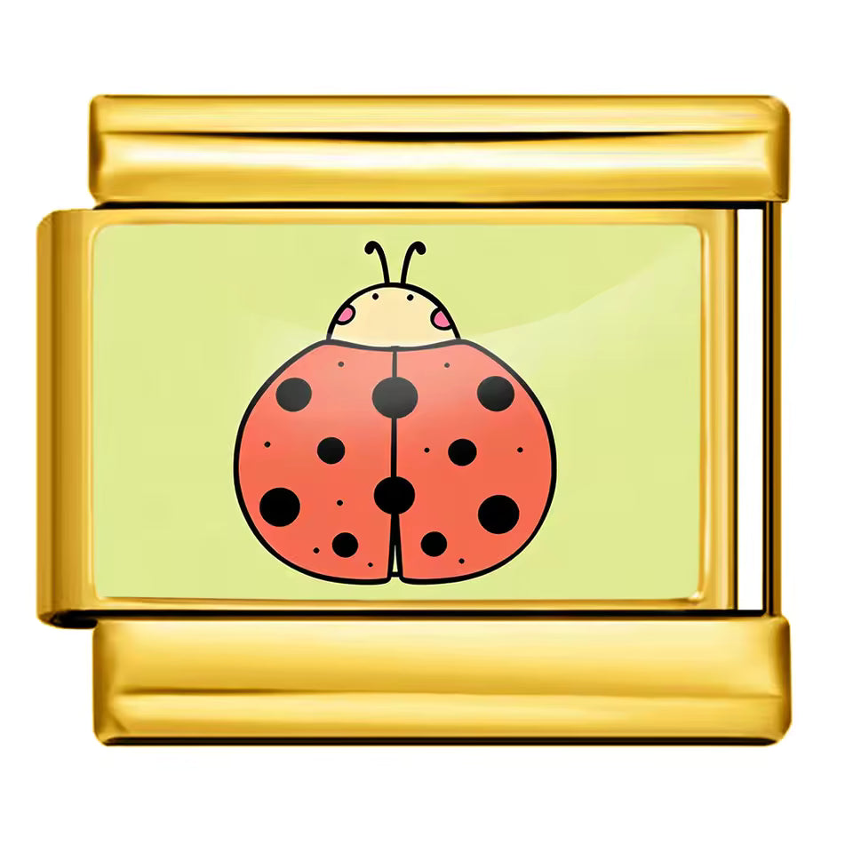 https://cdn.shopify.com/s/files/1/0942/8824/9110/files/Ladybug_Italian_charm_9mm_Gold.avif?v=1776961743
