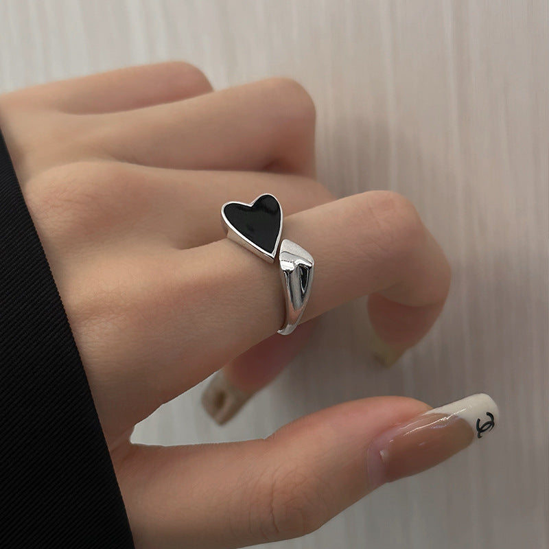 BAGUE ASYMÉTRIQUE CŒUR NOIR