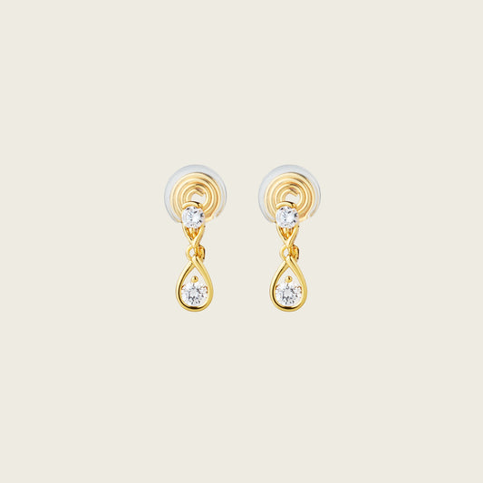 https://cdn.shopify.com/s/files/1/0569/3286/0096/files/AIORI_Naomi_ClipOnearrings_Gold_1.jpg?v=1770215758
