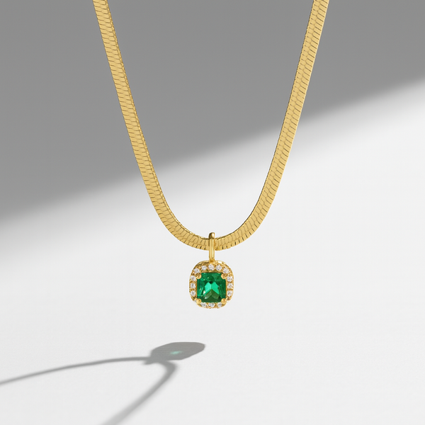Collier Doré Émeraude