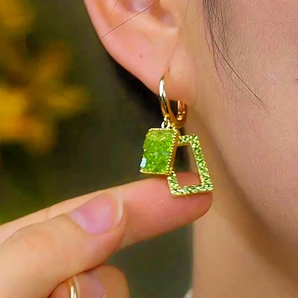Boucles d’oreilles géométriques zircon élégantes