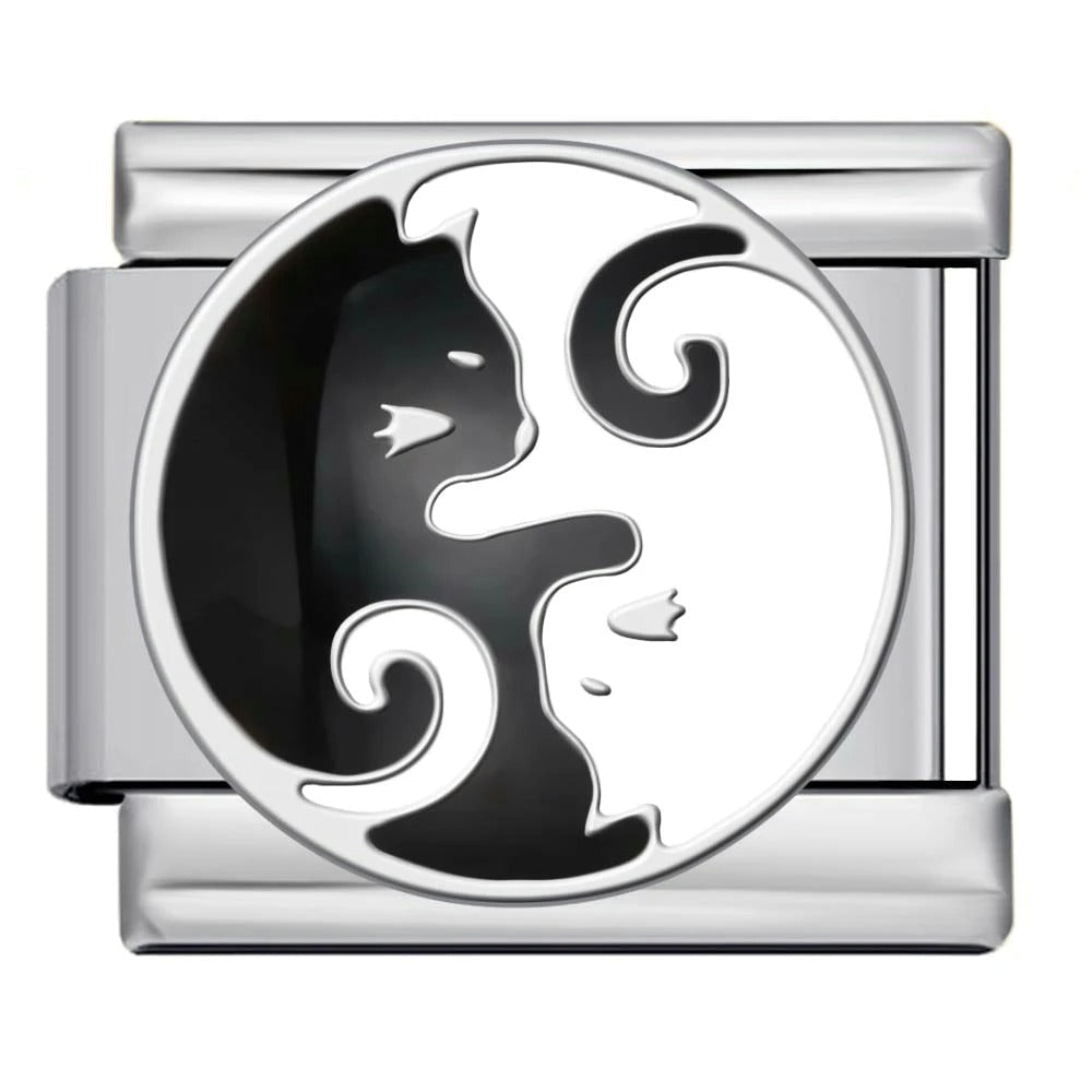 Chats Yin Yang charm
