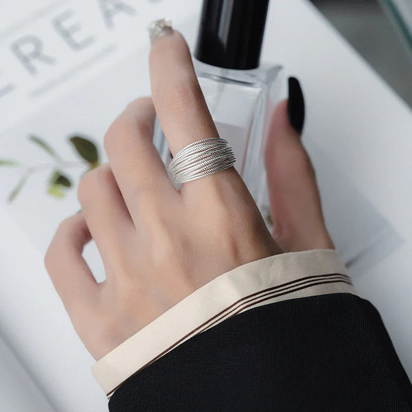 BAGUE AJUSTABLE À FILS MULTICOUCHES
