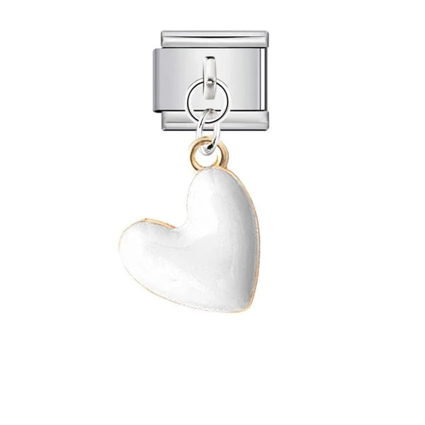 Cœur blanc suspendu